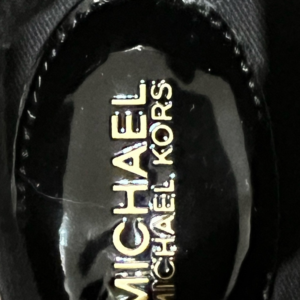 MICHAEL KORS SNEAKERS - Picture 8 of 9